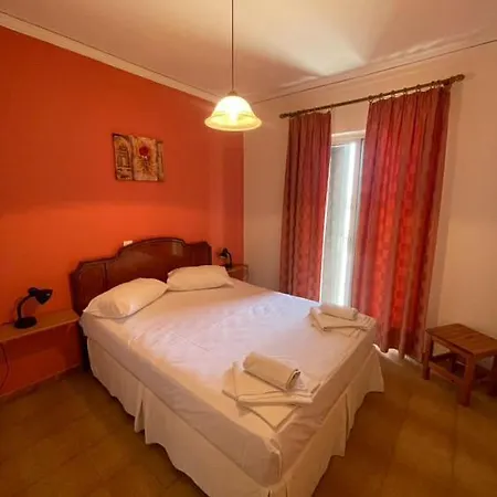 Aparthotel Theoxenia *